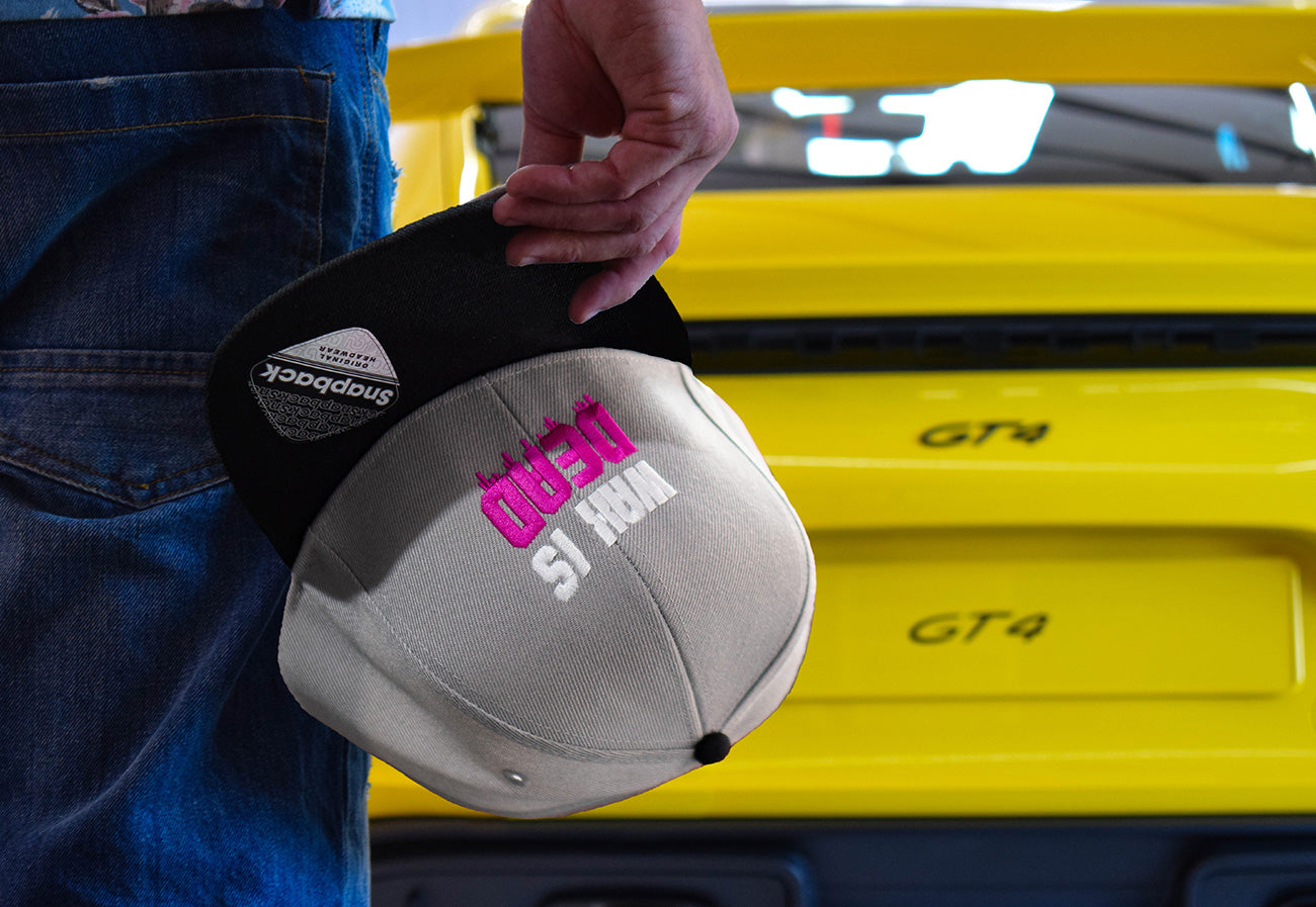 SNAPBACK CAP